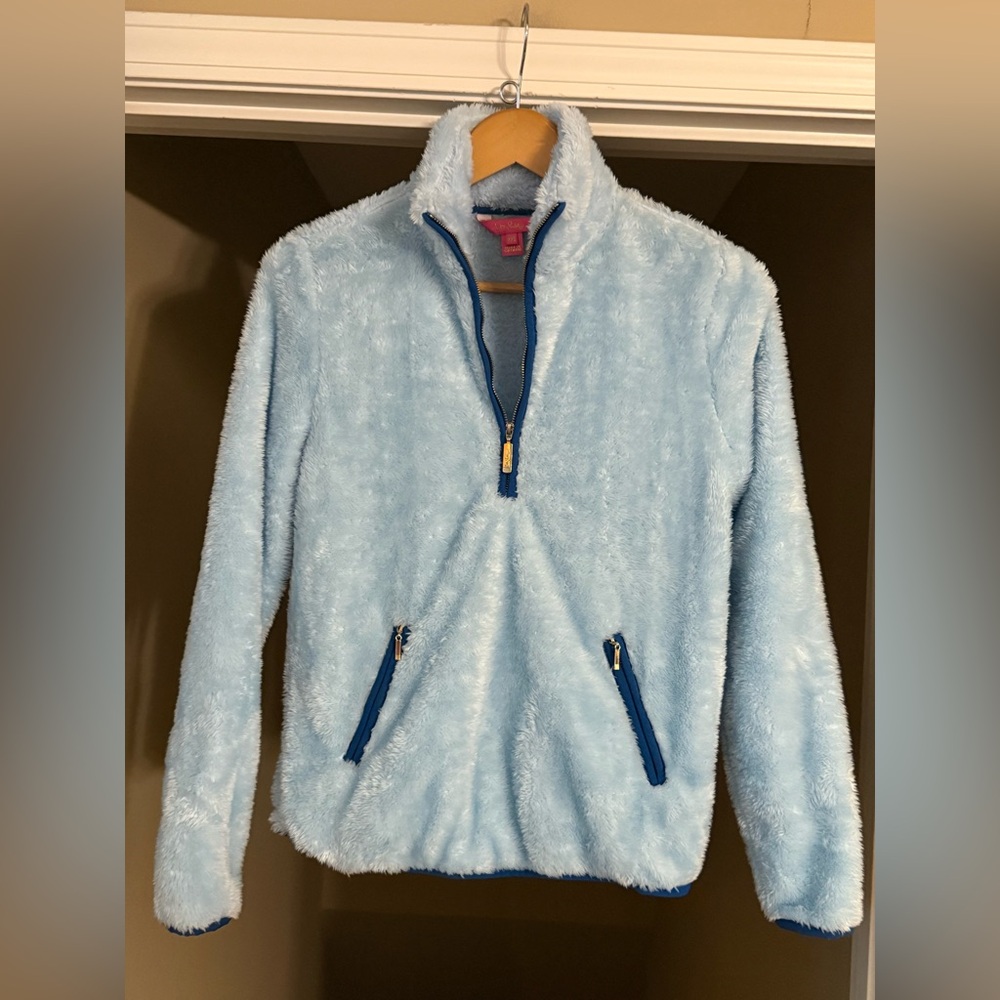 Lilly Pulitzer Skipper Sherpa Pullover in Skim Blue, Size XXS.